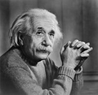 اقوال العباقرة 200Px Albert Einstein