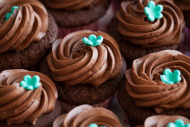 وصفة كب كيك سهلة Choco Cup Cake