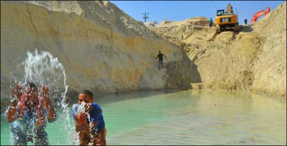 بحث عن قناة السويس الجديدة